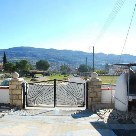 Holiday home Chatzimike House Silikou
